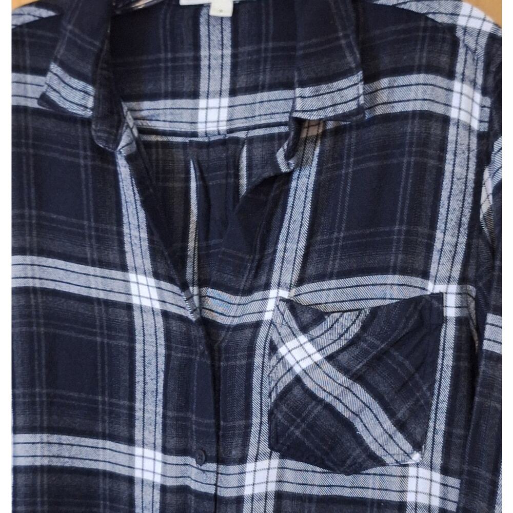 Cloth & Stone Anthropologie Shirt Womens Small 100% Viscose Flannel Frayed Hem - Picture 3 of 9